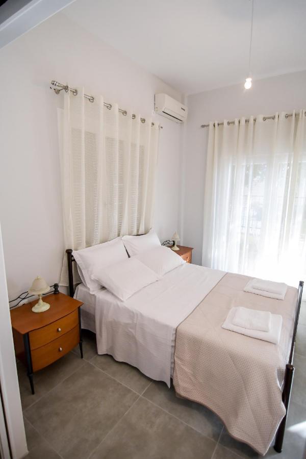 Anna Apartment Preveza Ngoại thất bức ảnh